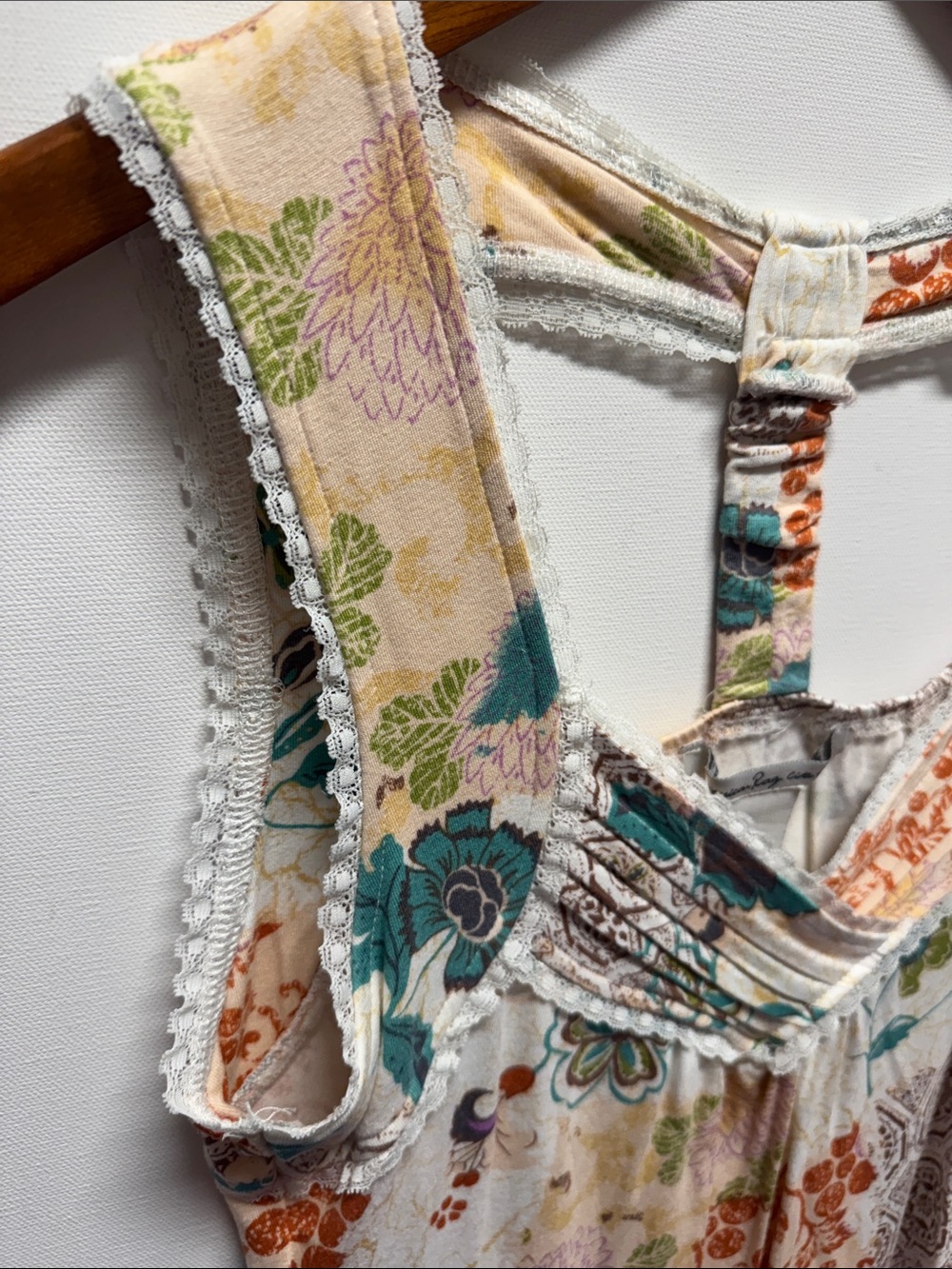 American Rag Multi-Color Floral Patchwork Tank Top - Picture 3 of 8